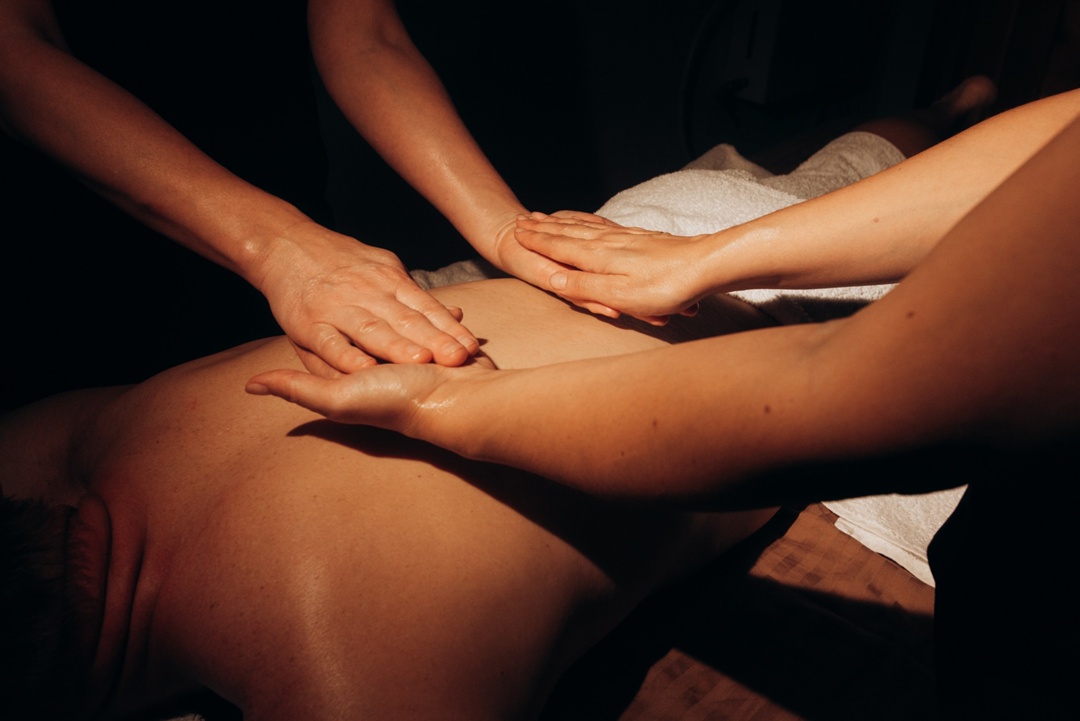 Массаж в 4 руки "Сома"