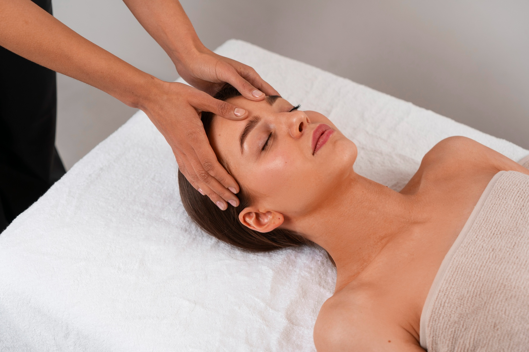 Лифтинг-массаж лица